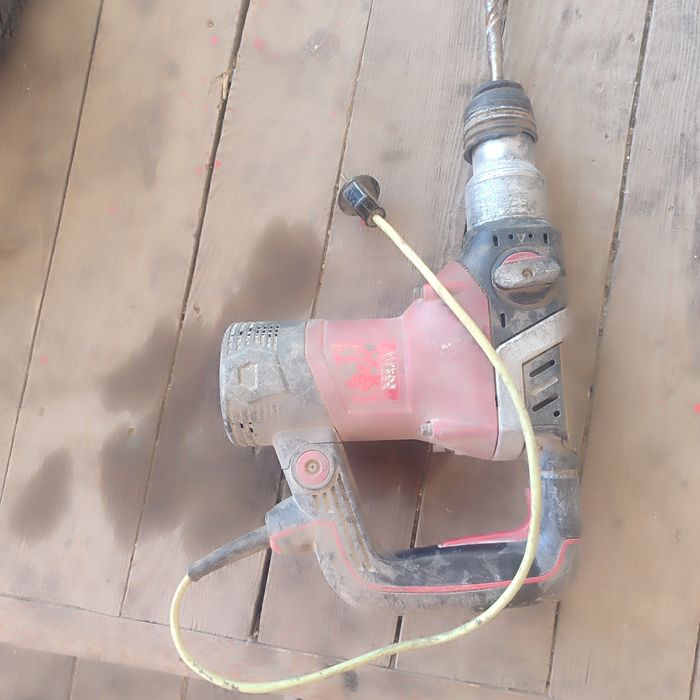 Perforator sotiladi