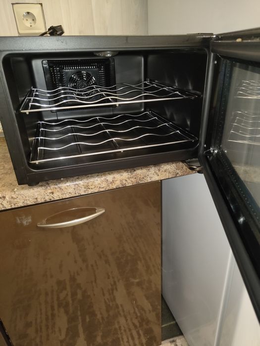 Винный холодильник