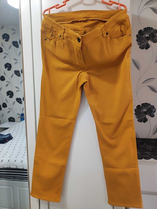 Дамски дънки и панталони  за едри дами