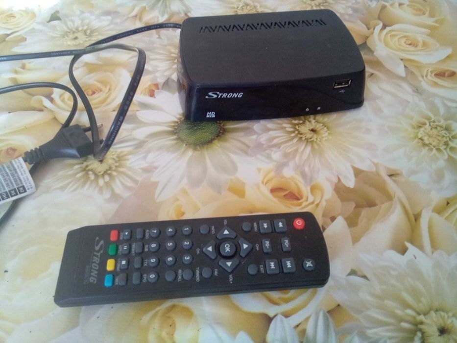 Телевизор немски,,Шнайдер" и декодер