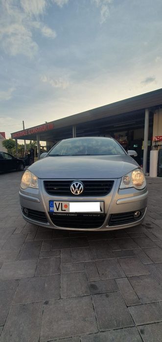 Volkswagen Polo 9N – 1.2 benzină, 2008, 166.000 km

Vând VW Polo 9N, m
