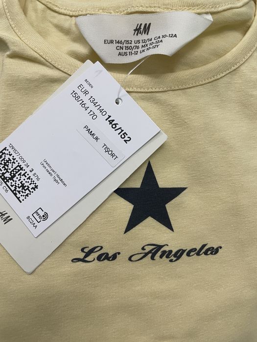 Новая футболка от H&M в модном цвете + сланцы