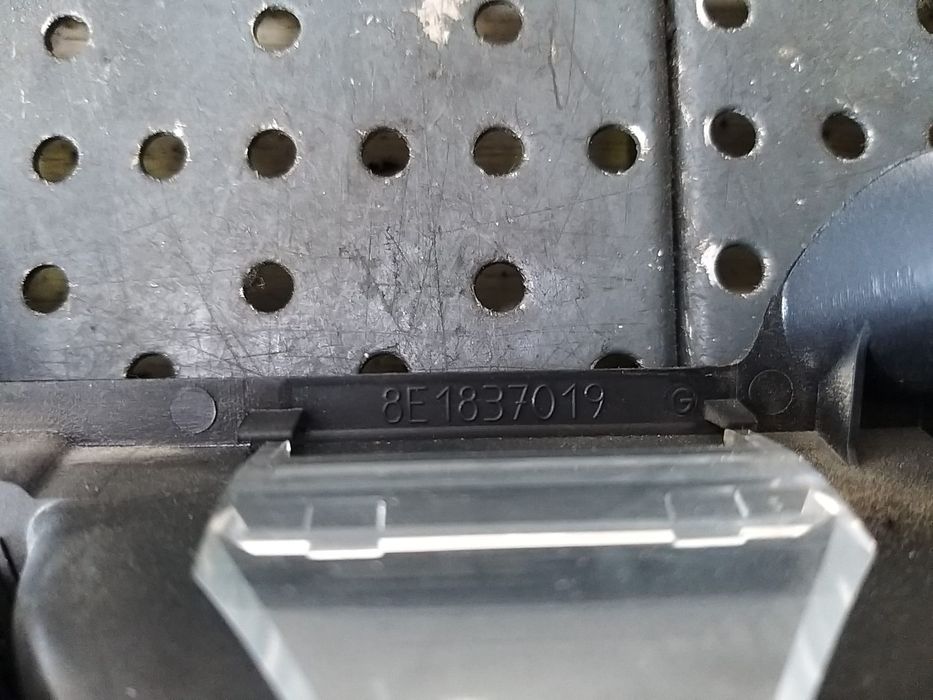 Maner interior usa stanga fata buton blocare usi audi a4 b7 8e 8e1837019