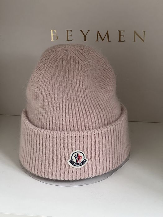 Продам шапки Монклер 1:1