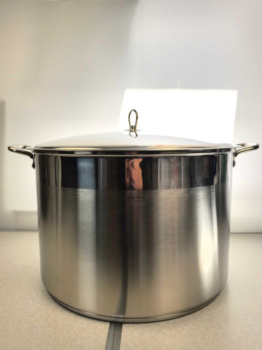 Oala inox 40x27 cm 34 litri cu capac metal 380 lei