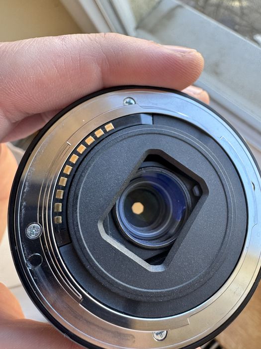 Sony E PZ 16-50mm f/3.5-5.6 OSS