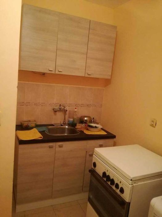 Дава се под наем Двустаен апартамент в София, Редута - 70 кв.м за 348.84 € - Снимка #1