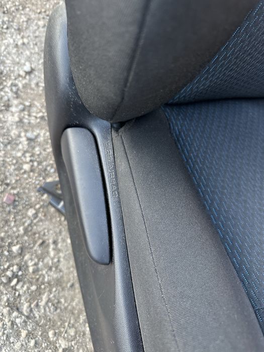 Седалки предни за Тоиота ярис