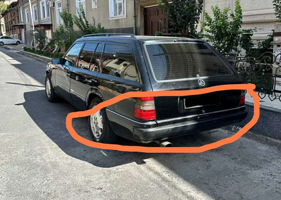 Бампер Мерседес задний от универсала w124