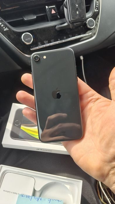 Iphone SE , Black , 64GB, an 2020, NOU