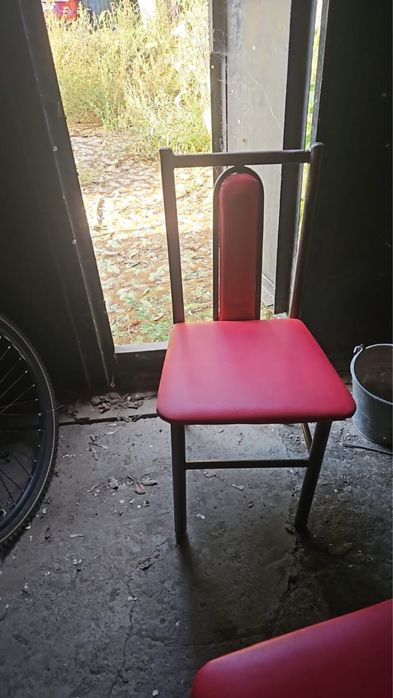 Продажа стол и стульев