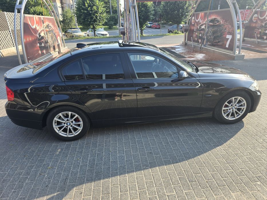 BMW E90 2008  2.0 Benzină AUTOMAT