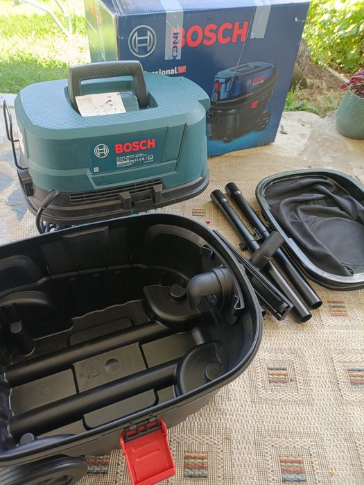 Прахосмукачка Bosh GAS 12-25 PL  професионална heavy duty