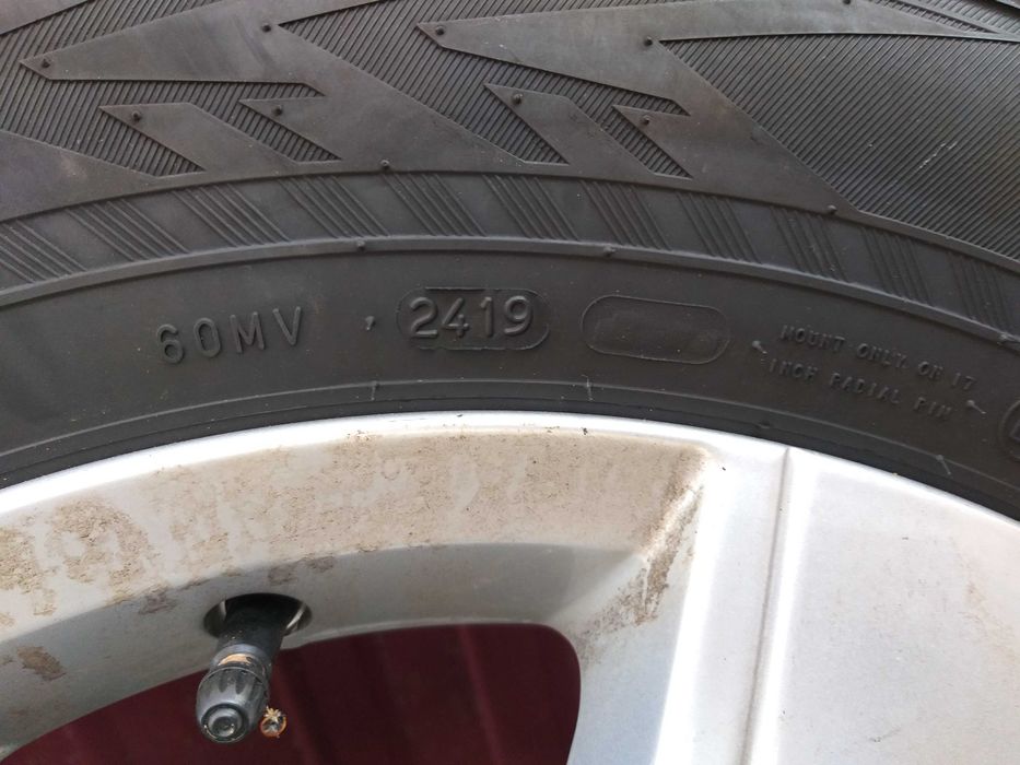 Set 4 anvelope Nokian wr suv4 235 60 r17 ci142