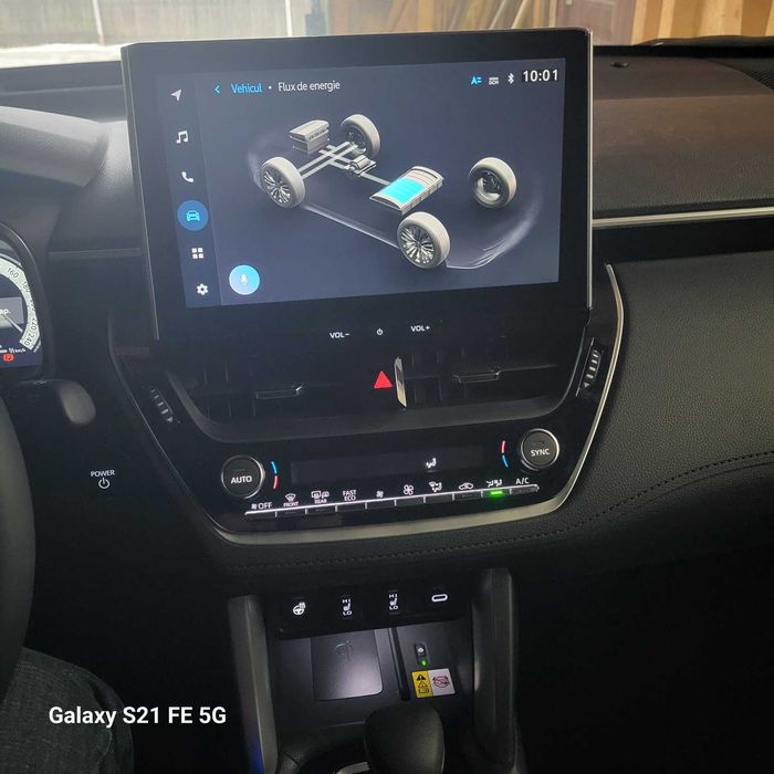 Toyota Corolla Croos Dynamic hibrid motorizare 2.0/190cp