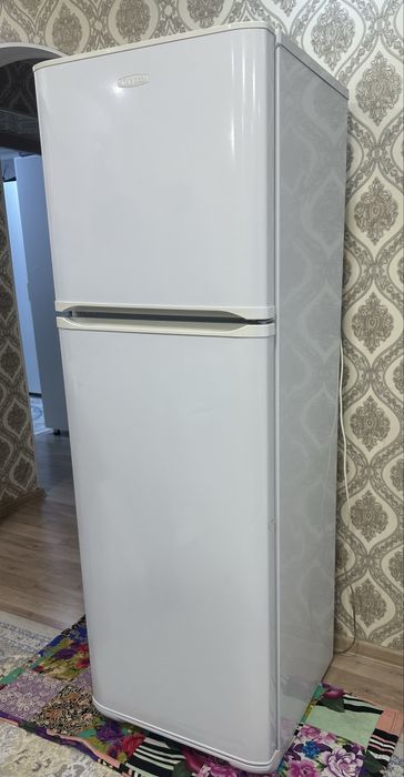 Холодильник бирюса