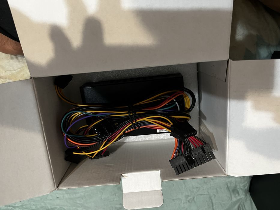 Блок питания……..