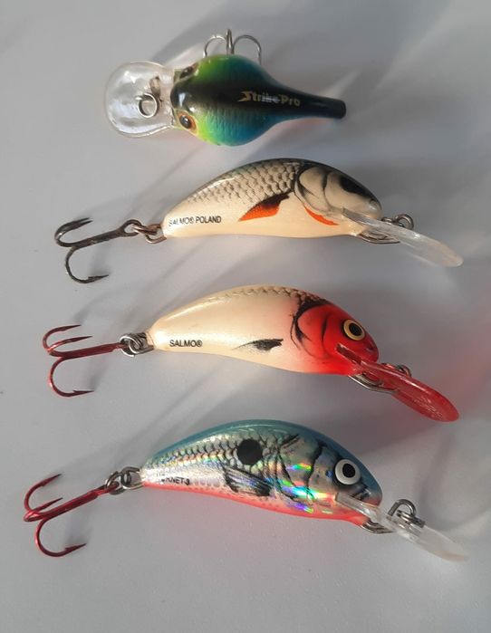 Set voblere pescuit la spinning