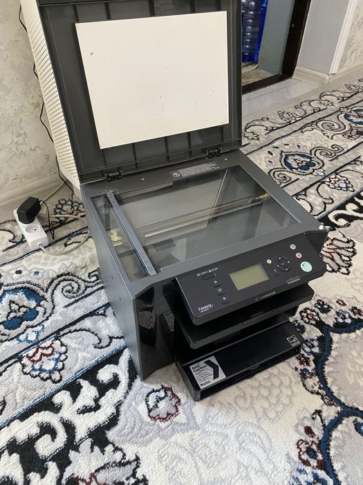 Canon mf4410 3v1 printer scaner kserokopiya holati ideal aybi yoq