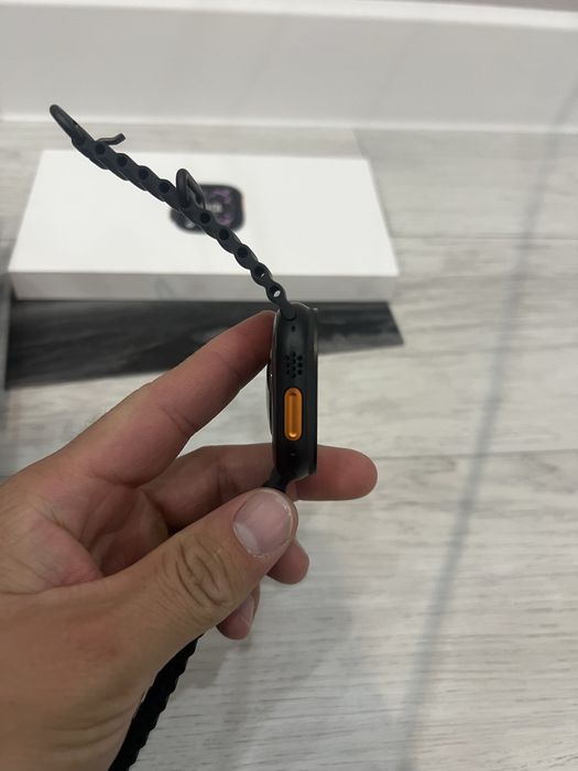 Продам Apple watch ultra 3