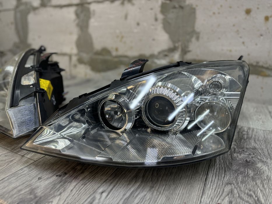 Фары Форд Фокус 1