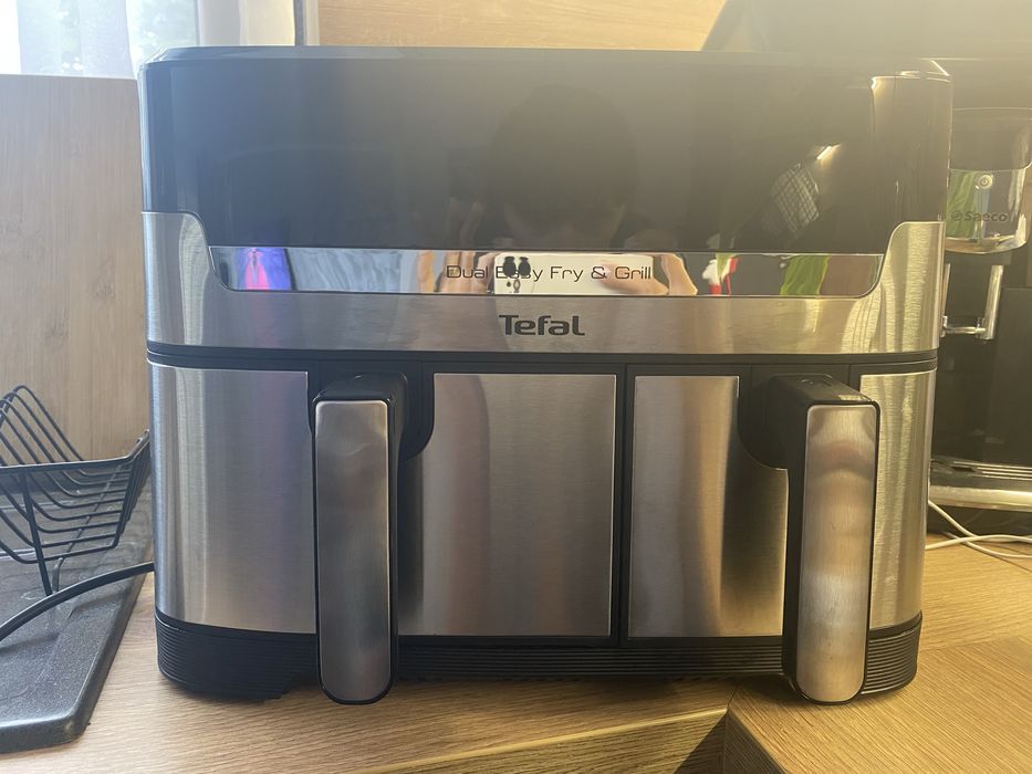 Air fryer - фритюрник с горещ въздух Tefal