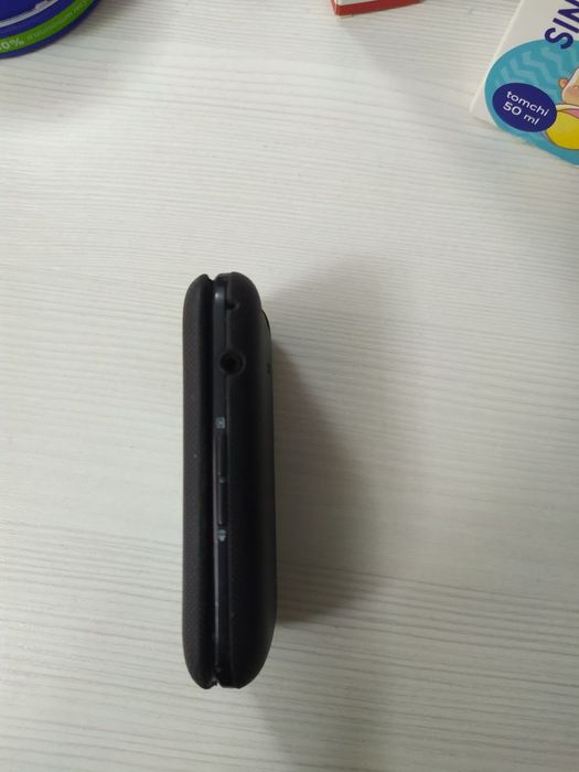 Продается телефон Самсунг