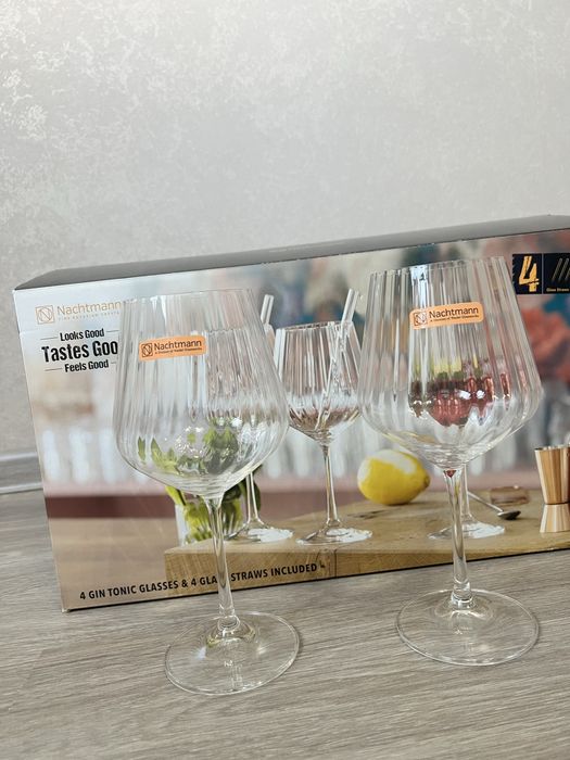 Стаканы для вина, коктейлей