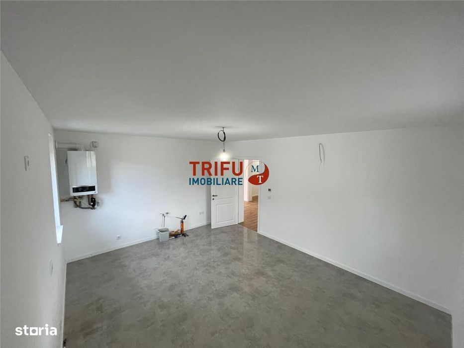 Casă pe un nivel cu garaj zona Centru