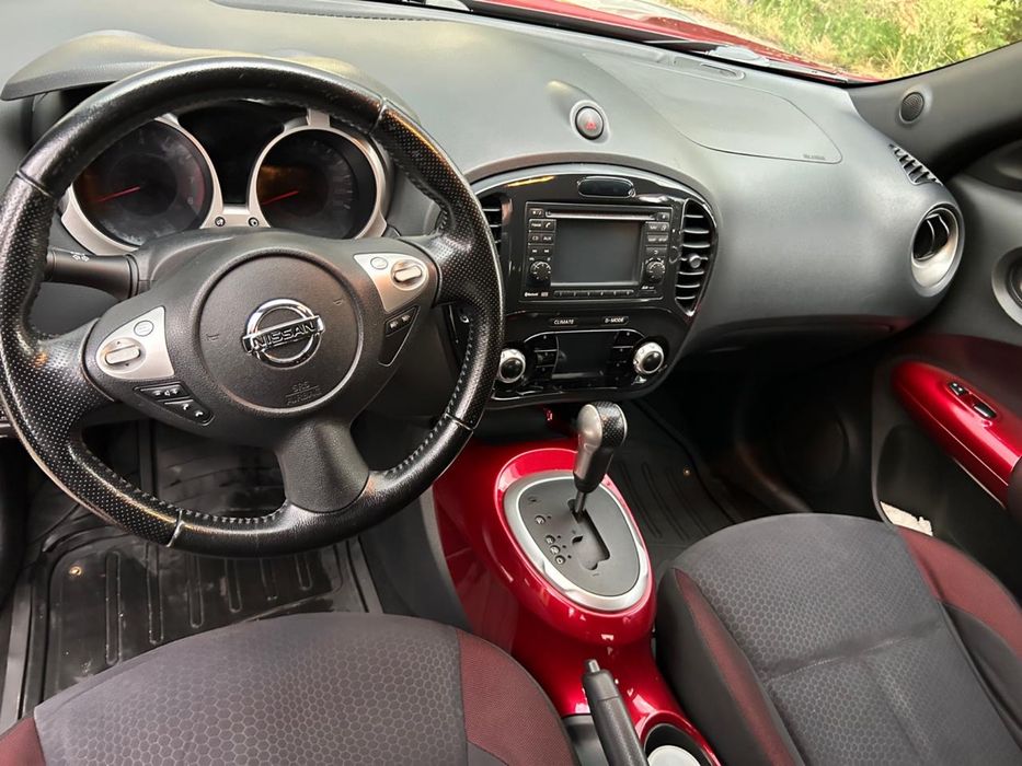 Nissan жук кросовер