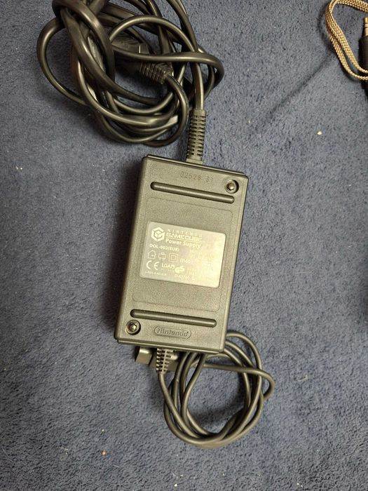 Nintendo Gamecube power supply ac Adapter DOL-002 EU