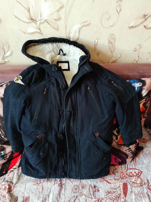 Продаю    куртки