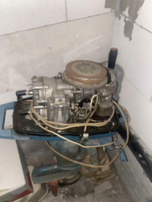 Продам мотор вихрь 30