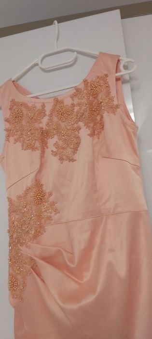 Set mama fiica cu dantela brodata manual rochie ocazie de seara