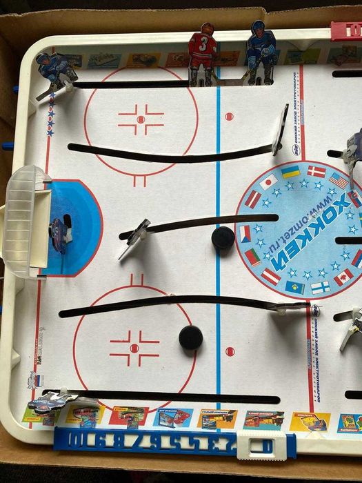 Настольный хоккей