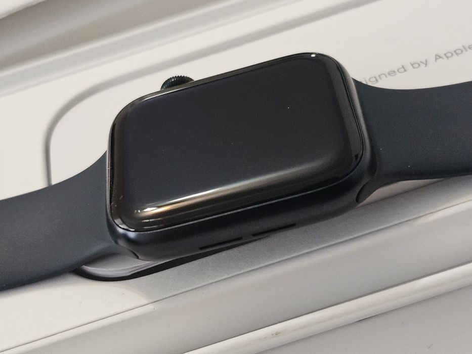 Apple watch se2 като нов