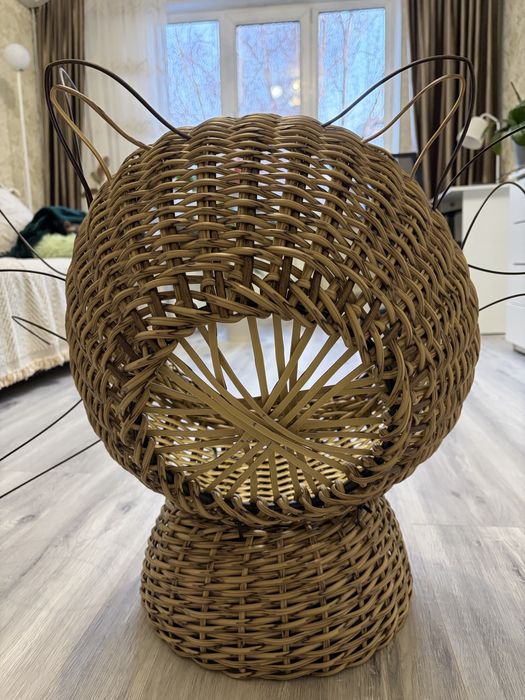 Кошачий домик из ротанга