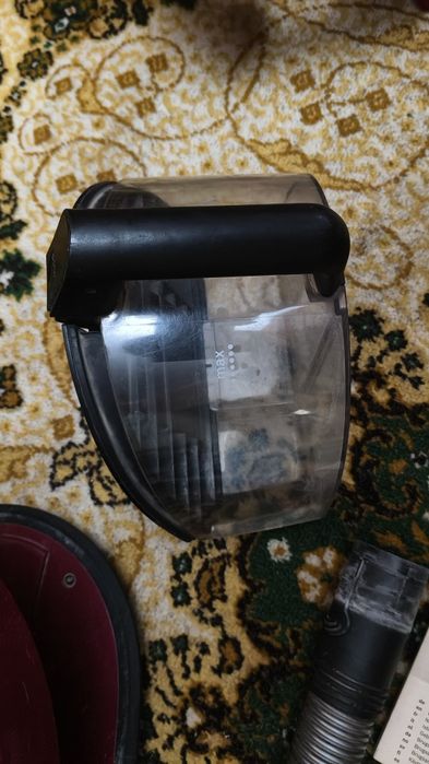 Продам пылесос Bosch BGS32000 (Relyy’y SensorBagless). Original