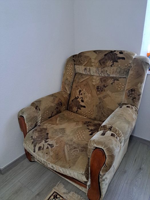 Fotoliu extensibil tapițat