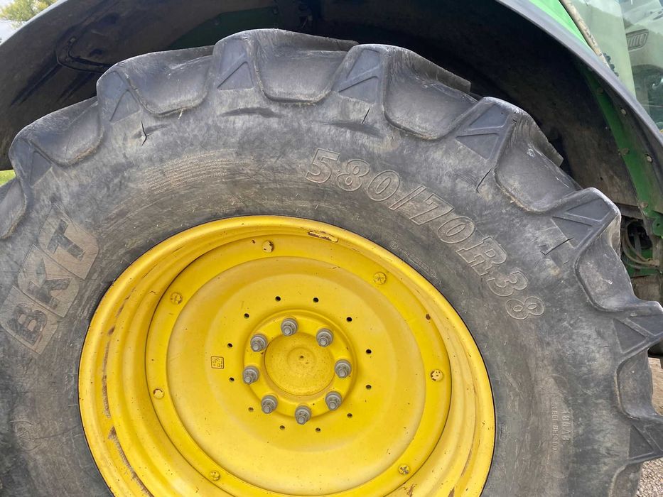 De vanzare tractor John Deere 6930 Premium