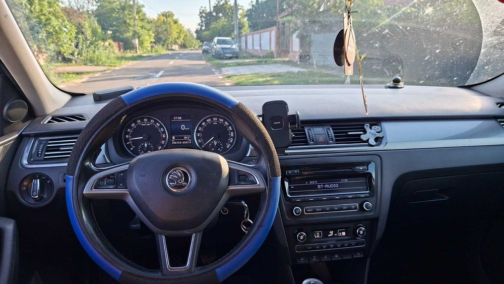 Vând Skoda Rapid 2015