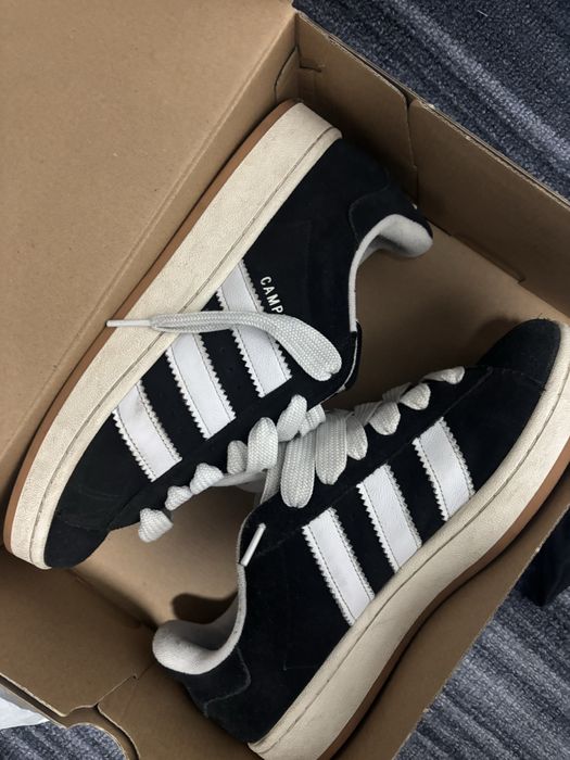 Adidas campus 00’s