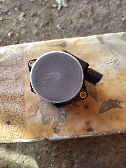 Датчик массового расхода воздуха