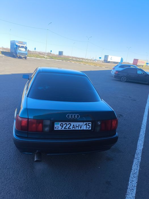 Продам Ауди 80б4
