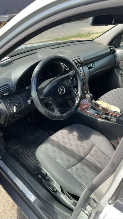 Продам мерседес 220 Benz