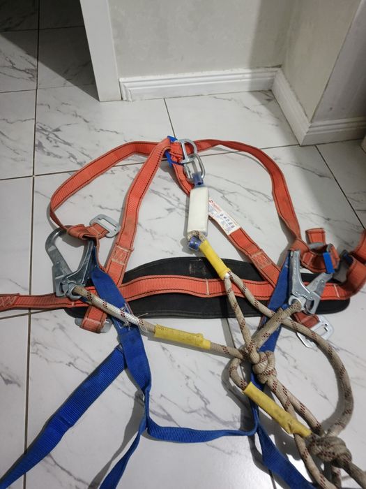 Пояс для высотных работ
