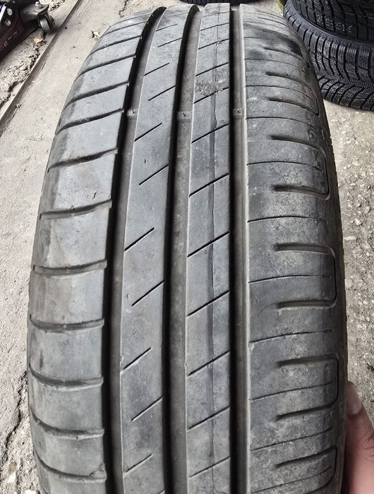 Продовам гуми летни 4 бр.