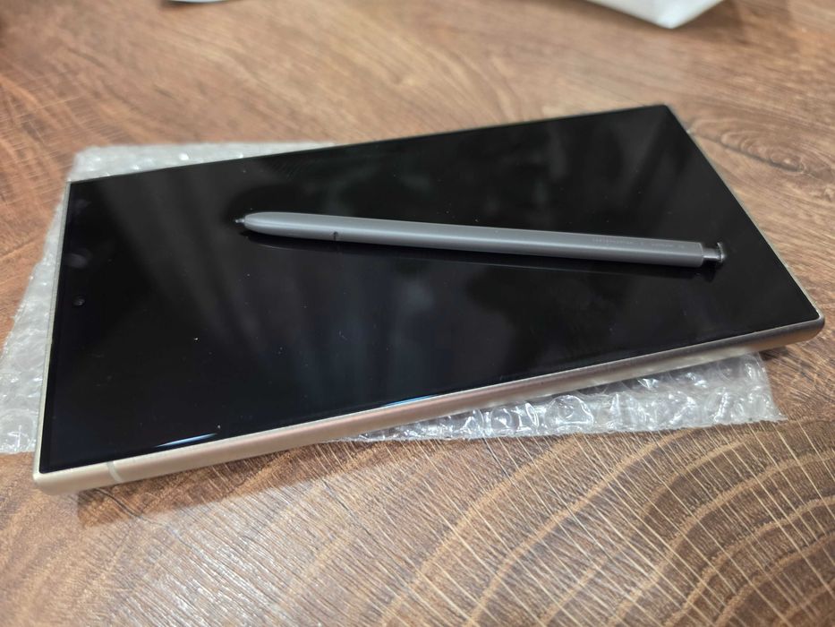 Samsung galaxy s24 ultra за части
