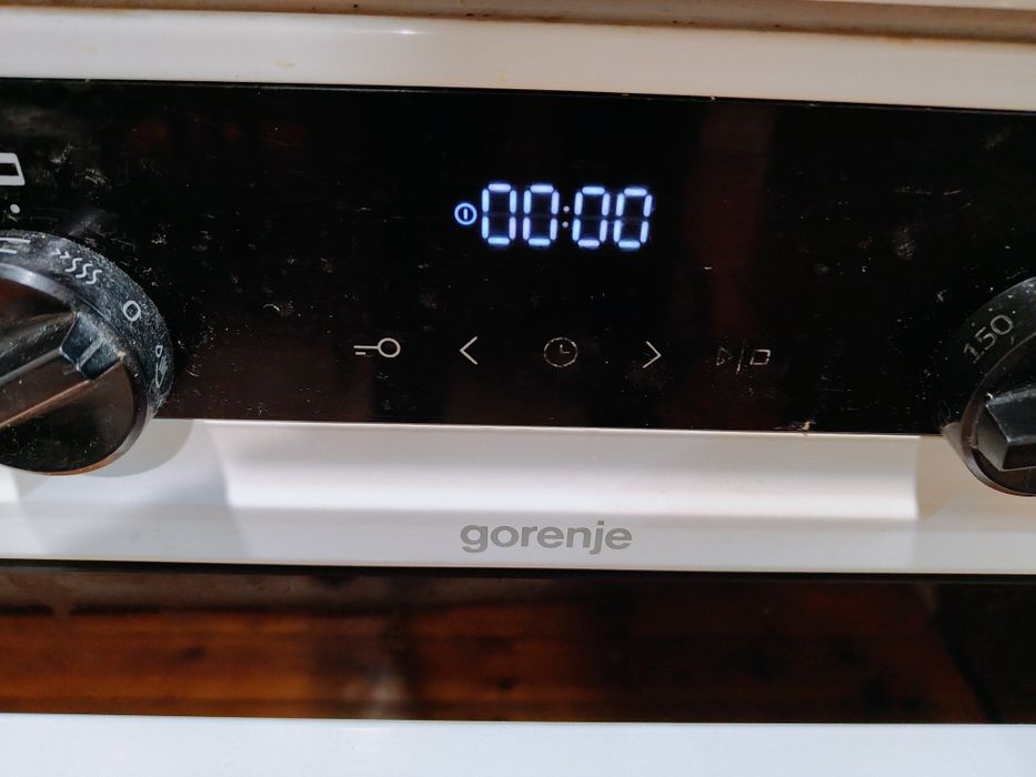 Продавам комбинирана печка Gorenje