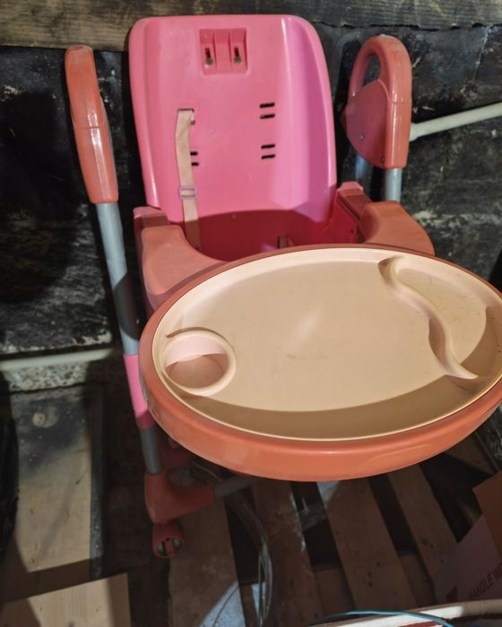 Продается, стол для ребенка